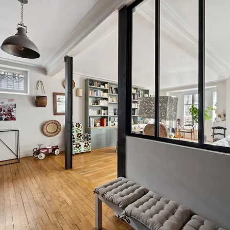 Veeve - Industry Chic Apartment *